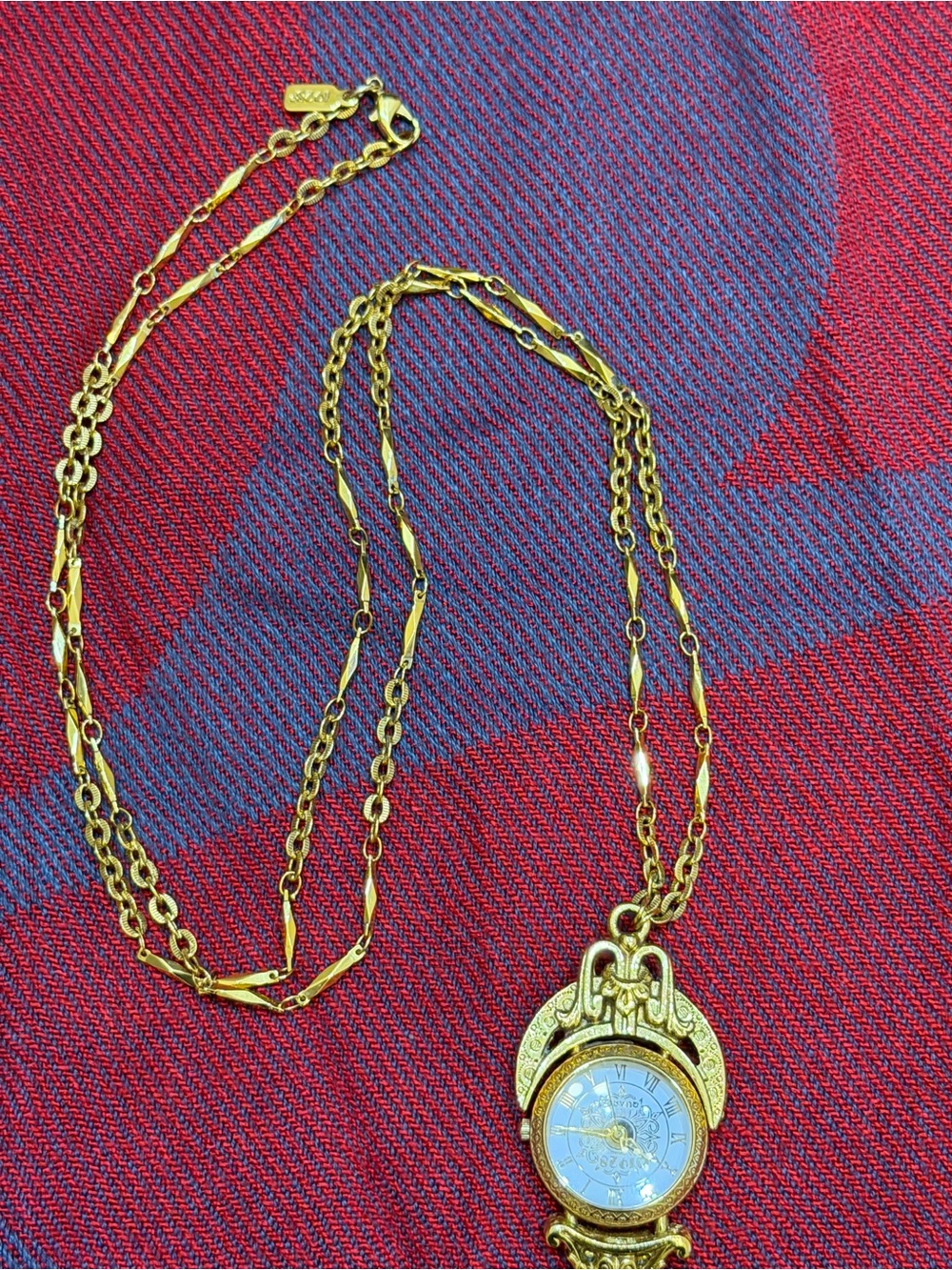 Vintage 1928 Jewelry Co Gold-Tone Swivel Pendant Watch Necklace 32’ Ladies - Picture 14 of 15